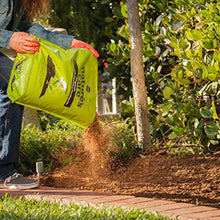 Load image into Gallery viewer, Nature&#39;s Care Incredible Expanding Potting Soil 0.33 CF